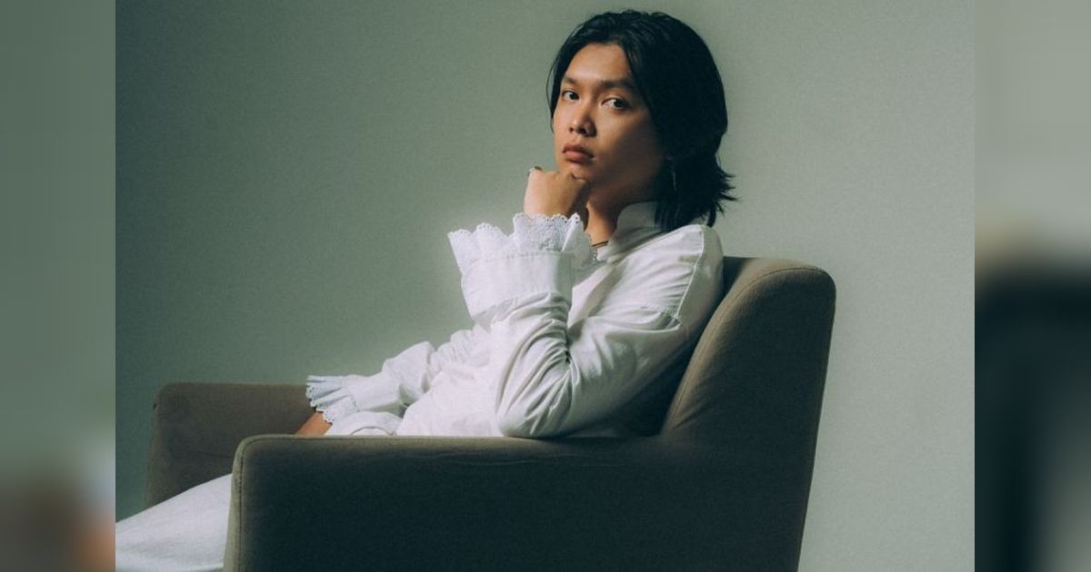 Halstage Rilis Album Mini 