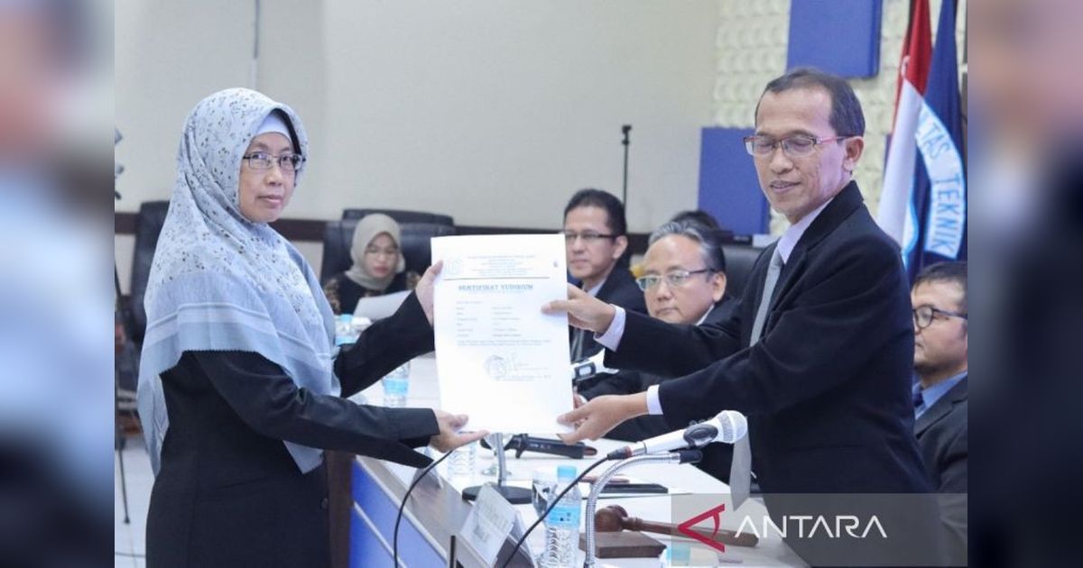 Bahaya Baterai Bekas Sepeda Motor Listrik: Dosen UAD Temukan Solusi Daur Ulang