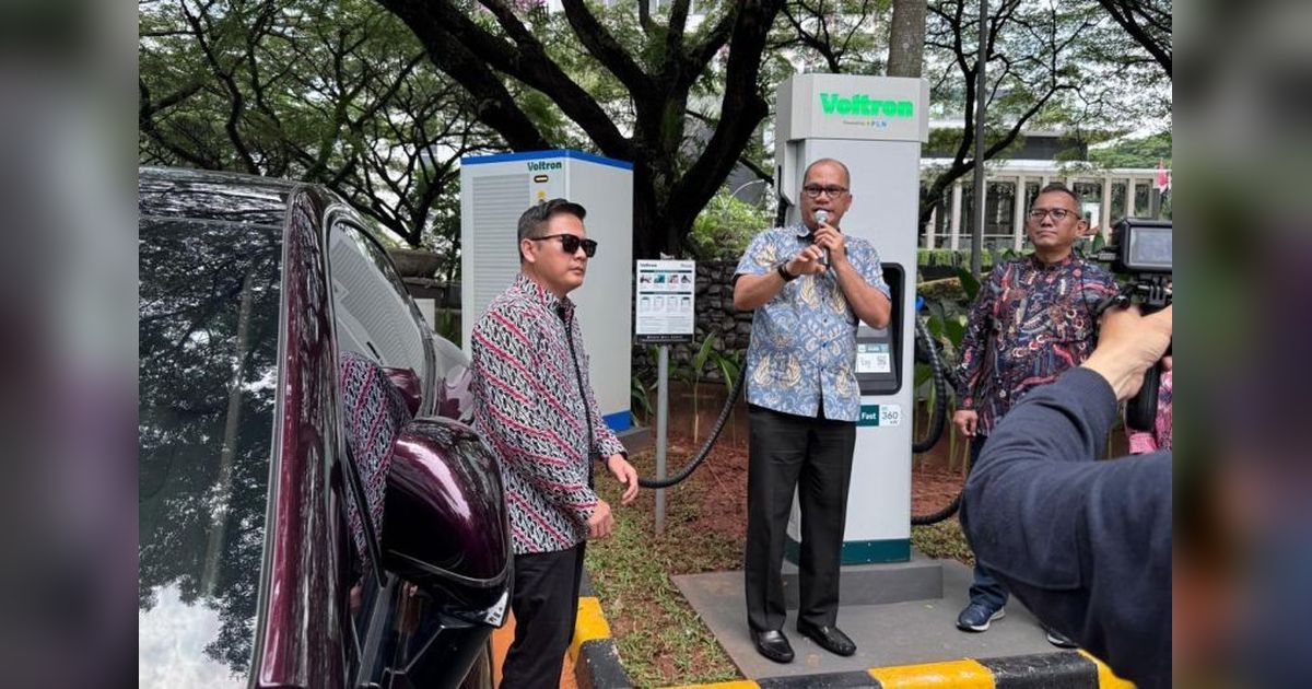 Voltron Indonesia Luncurkan SPKLU Super Cepat 360 kW Pertama di RI