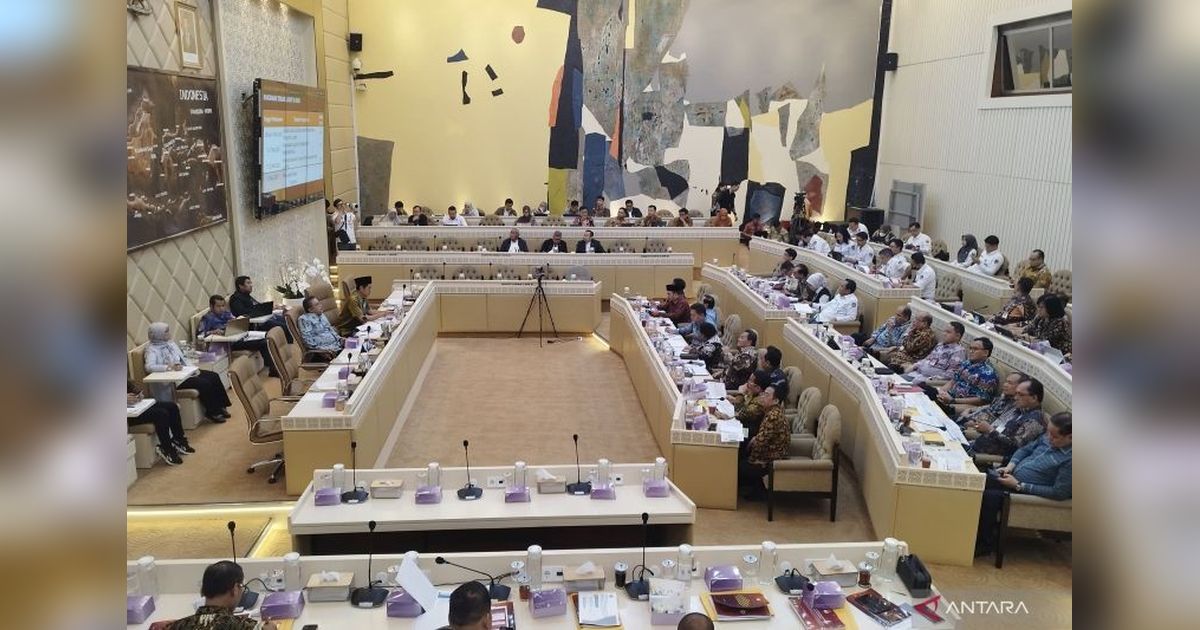 DPR Bahas Persiapan PSU Pilkada: 26 Perkara Dikabulkan MK, Anggaran Jadi Sorotan
