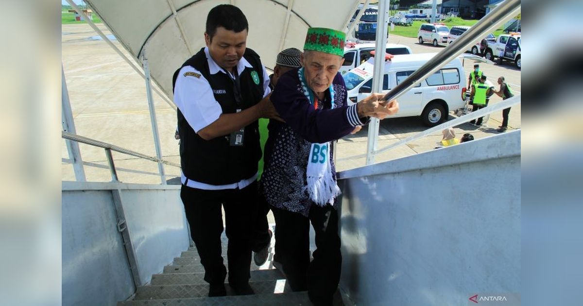 DPR Usul Revisi UU Haji Atur Spesifikasi Pesawat, Pastikan Kenyamanan dan Keselamatan Jamaah