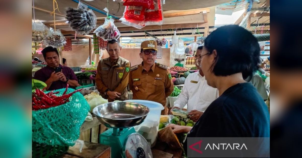 Pemkab Natuna Sidak Stok Bahan Pokok Jelang Ramadhan: Harga Cabai Meroket!