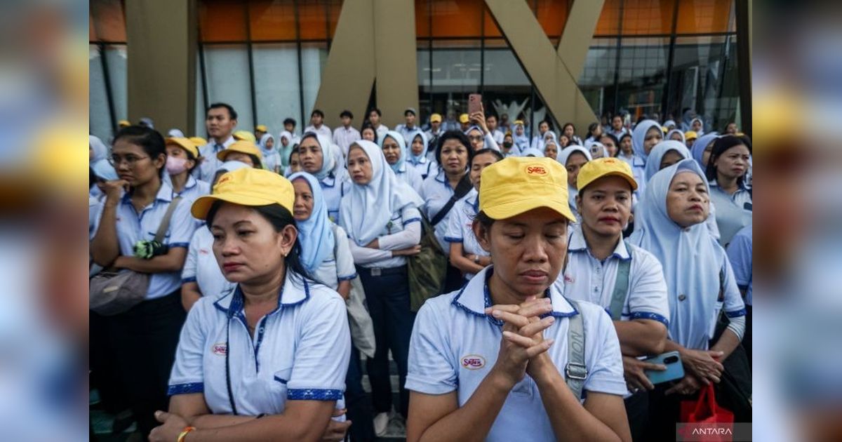 DPR Kawal Hak Pekerja Sritex yang Di-PHK: Pastikan Pesangon dan THR Terpenuhi