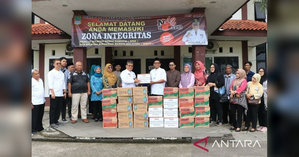 Diskominfosantik Bekasi Percepat Bantuan Banjir Cibarusah, Pulihkan Kondisi Bencana