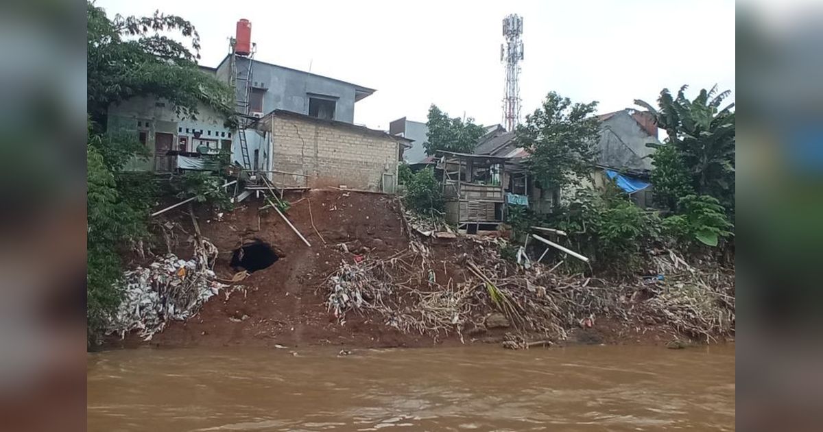 Longsor Jagakarsa: DKI Jakarta dan BBWS Ciliwung-Cisadane Koordinasi Penanganan
