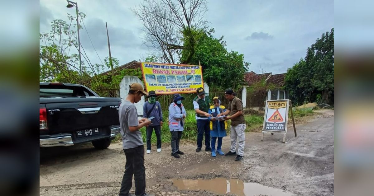 Pemprov Lampung Perbaiki Jalan Metro-Wates Meski Bukan Prioritas