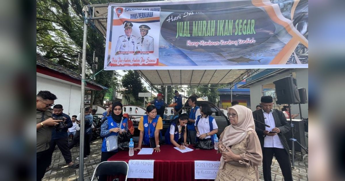 DKP Ambon Gelar Operasi Pasar Ikan Murah Jelang Hari Raya, Tekan Inflasi!