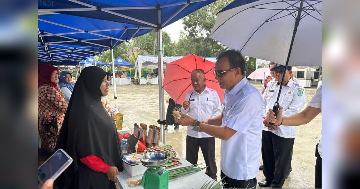 Bupati Belitung Ajak Masyarakat Bangga Konsumsi Produk Lokal, Dorong Perekonomian Petani