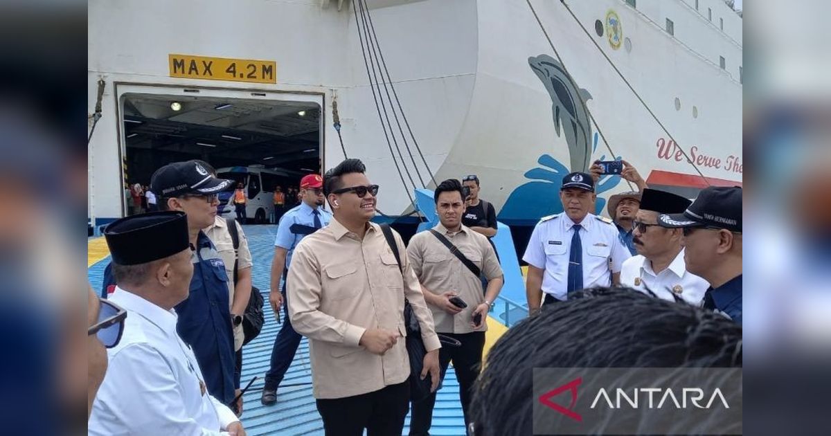 Wakil Ketua MPR Tinjau Kesiapan Transportasi Laut Jelang Mudik Lebaran 2025