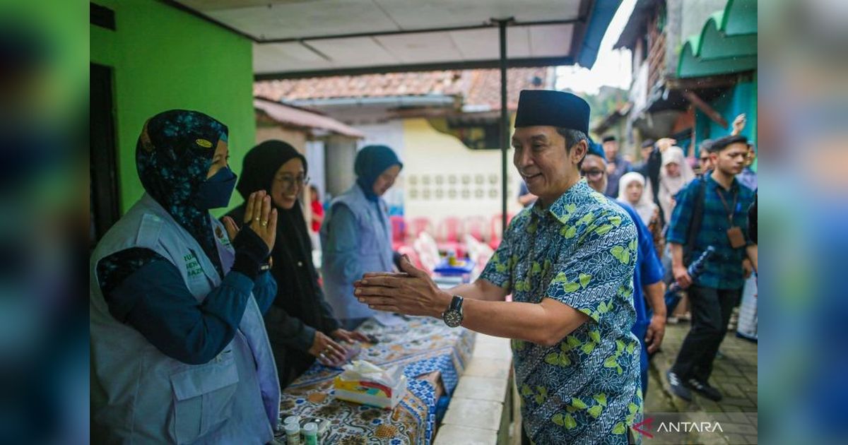 Wali Kota Bogor Pimpin Layanan Medis Gratis, Pastikan Warga Sehat di Bulan Ramadhan