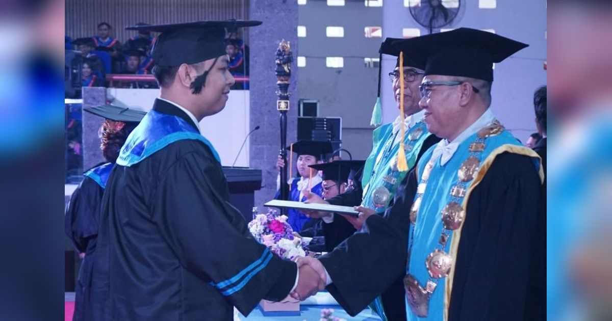 Undiksha Wisuda 1.095 Lulusan, Targetkan Akademisi dan Profesional Andal