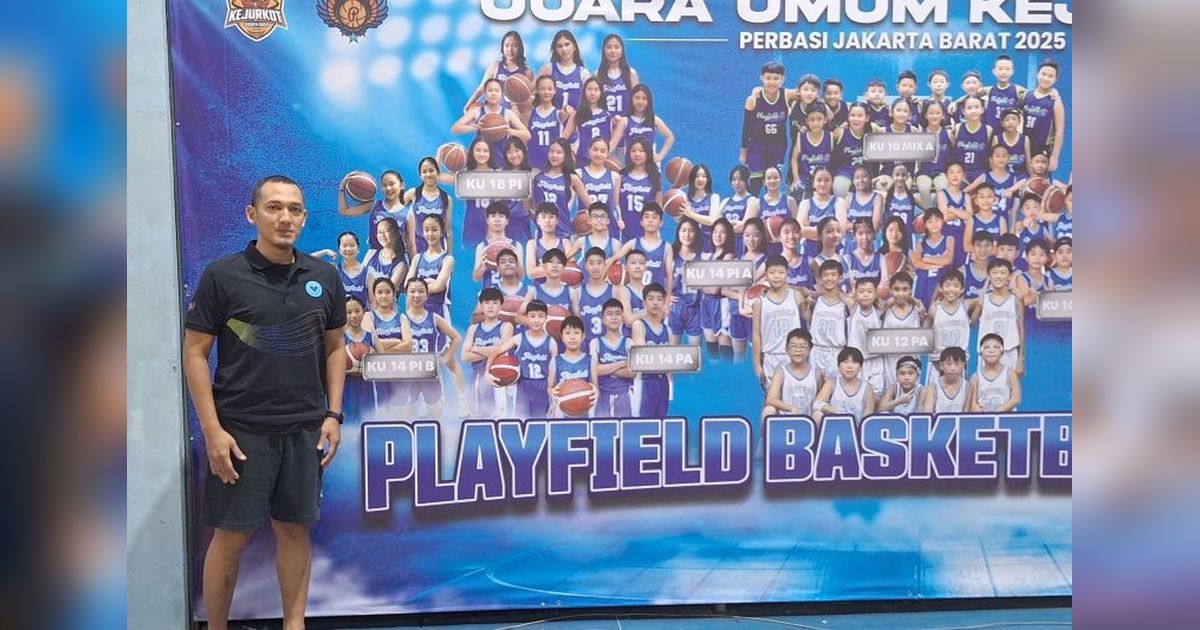 Tondi Raja Syailendra: Latih Pebasket Muda Playfield Group, Regenerasi Jadi Fokus Utama