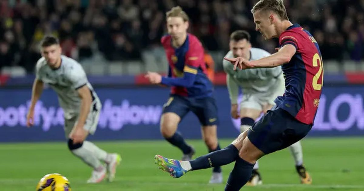 Duh! Dani Olmo Cedera usai Cetak Gol saat Lawan Osasuna, Bikin Barcelona Cemas