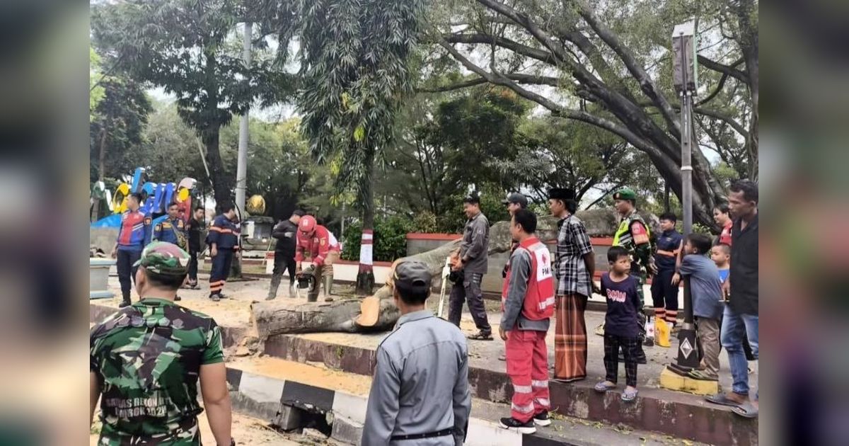 Mensos Data Ahli Waris Korban Pohon Tumbang Saat Salat Id di Pemalang