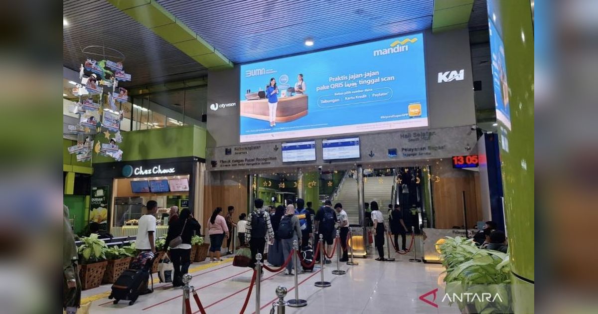 Sistem Pengenal Wajah di Gambir Minimalisir Antrean Penumpang Lebaran