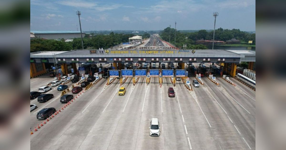 103 Ribu Kendaraan dari Timur Padati Trans Jawa di H+1 Lebaran