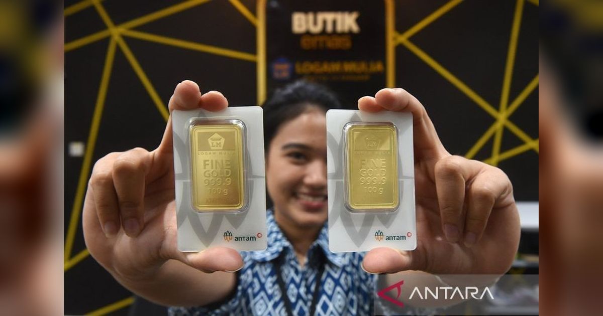 Harga Emas Antam Turun! Kini Rp1,819 Juta per Gram