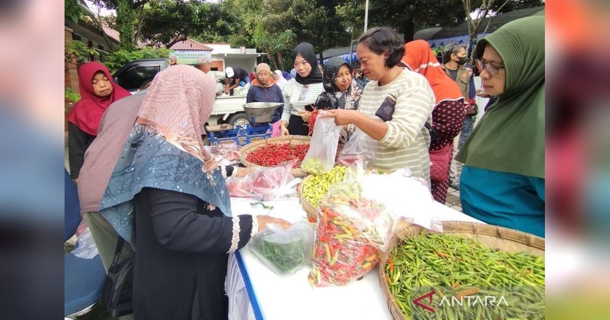 Harga Cabai Merah di Kudus Turun Drastis Setelah Lebaran, Pedagang: Kini Rp60.000/kg!