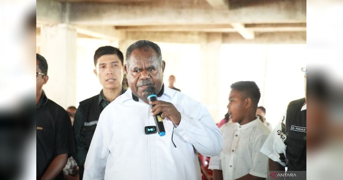 ASN Papua Barat Daya Dilarang Tambah Libur Lebaran, Gubernur Kambu Pastikan Pengecekan Kehadiran