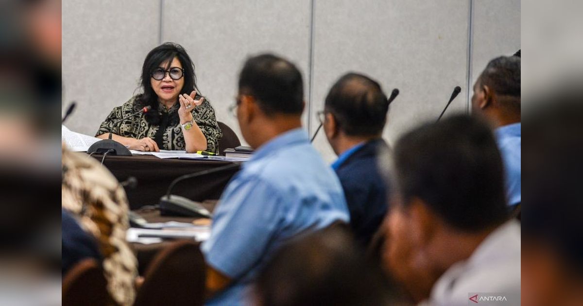 Perkuat Industri Dalam Negeri: Strategi Hadapi Tarif Impor AS