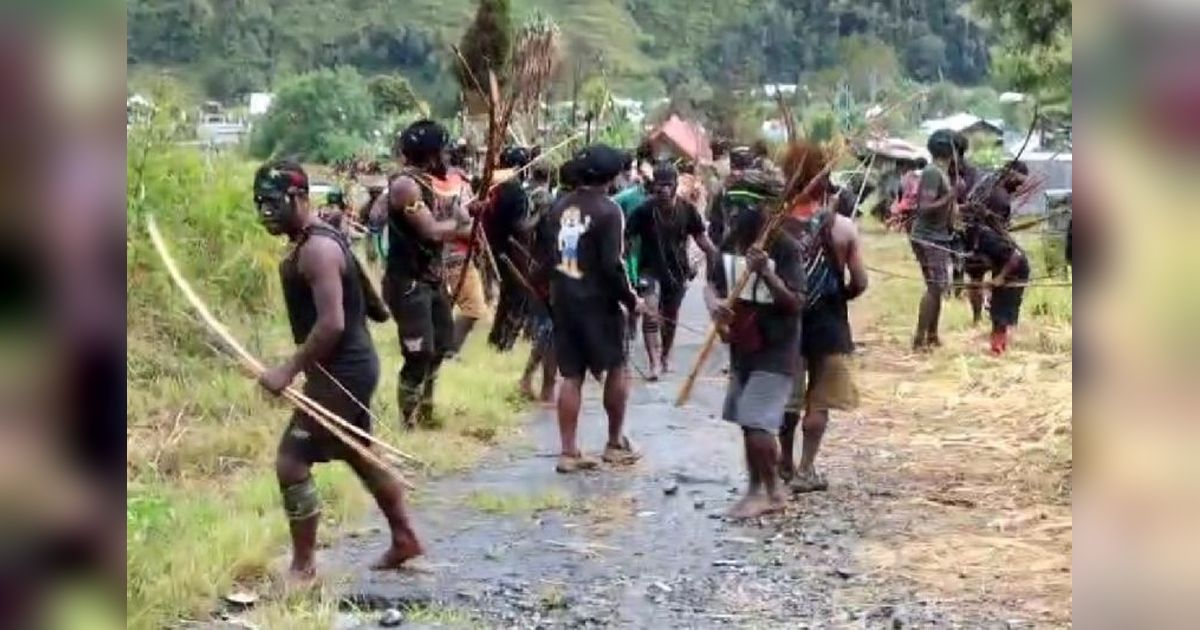 KKB Diduga Terlibat Bentrok Pilkada Puncak Jaya, 12 Tewas dan Ratusan Luka