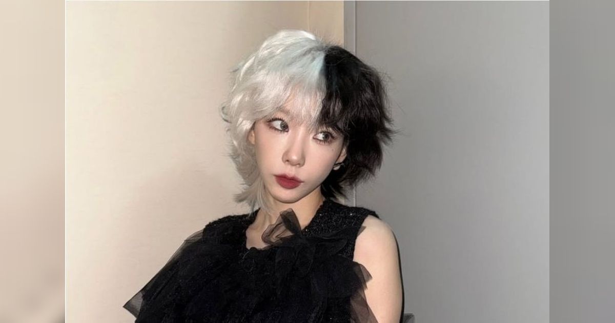Pink Overload! Fans Antusias Sambut Konser Taeyeon 