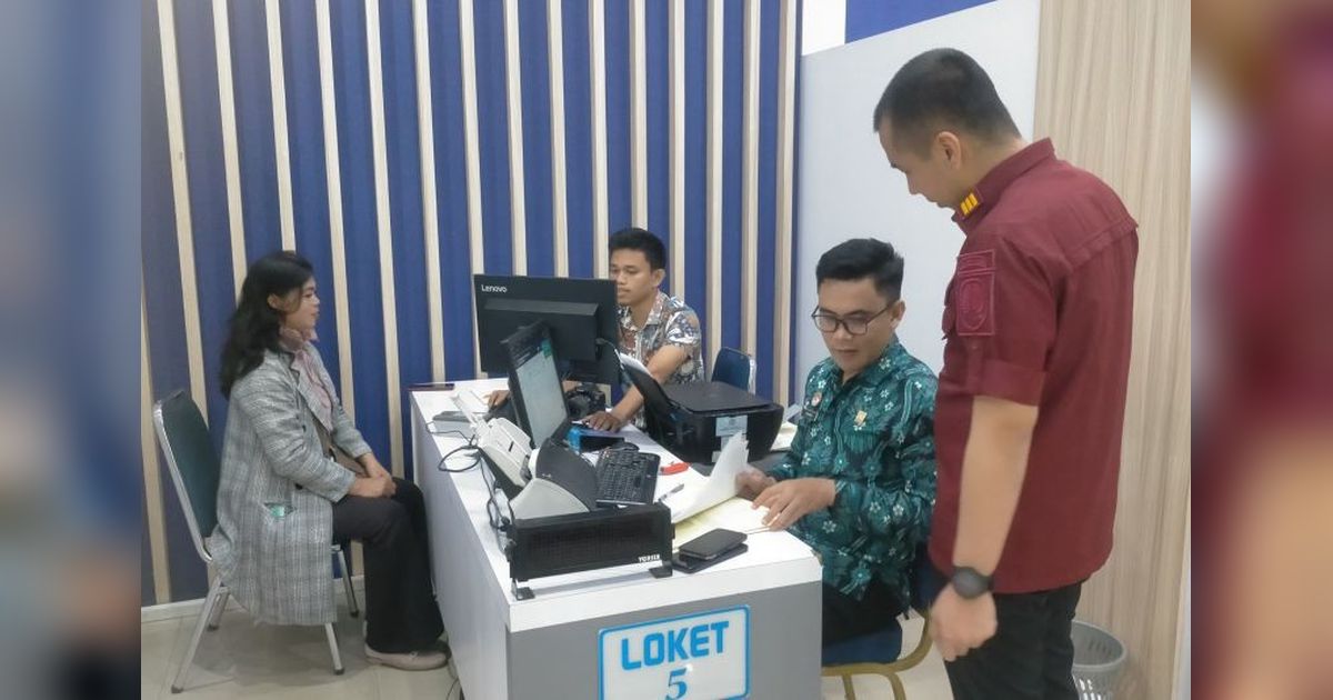 Imigrasi Singkawang Terbitkan 2.011 Paspor di Maret 2025, Layanan Meningkat Pasca Lebaran