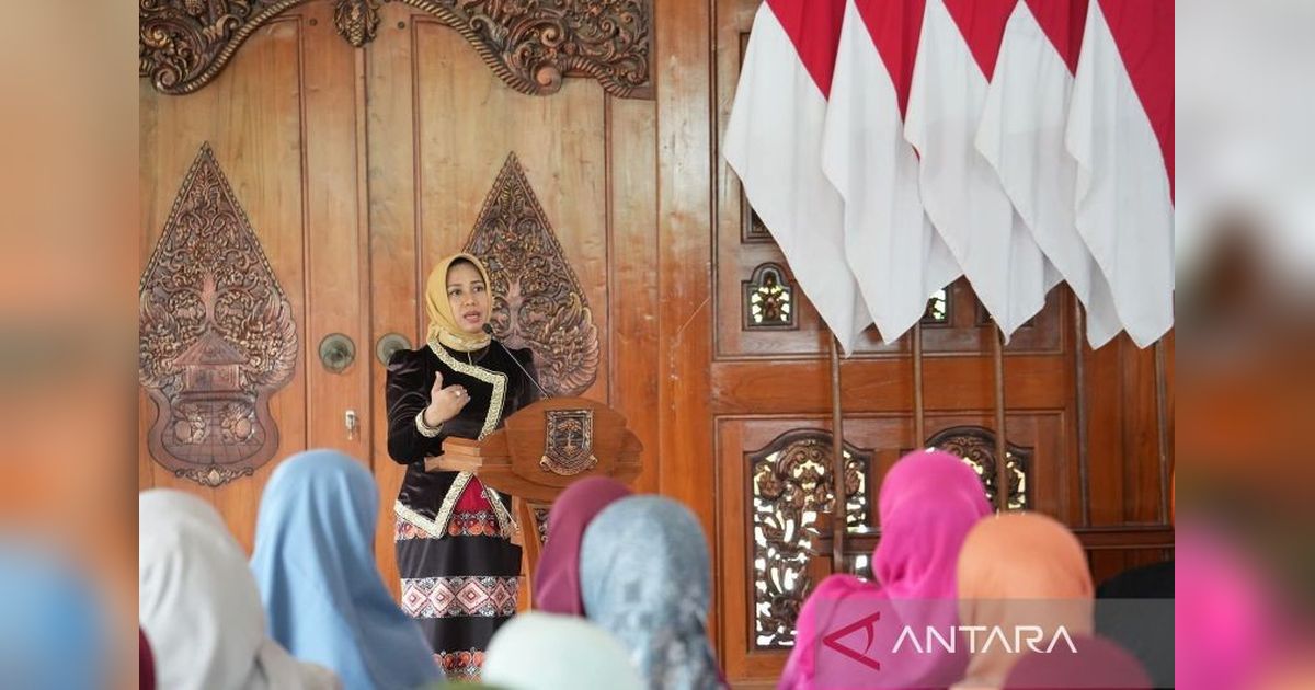 Edukasi Pencegahan Kanker Peringati Hari Kartini di Mojokerto
