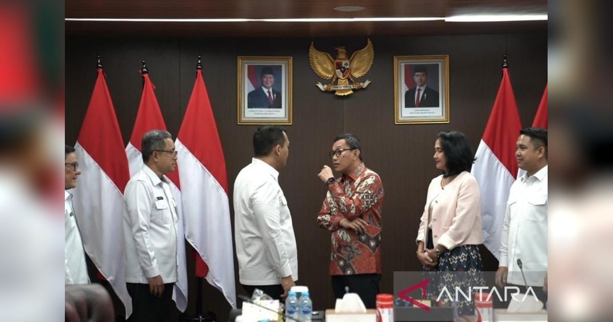 Hati-Hati Cabut Moratorium, Menaker Karding Pertimbangkan Saran Berbagai Pihak
