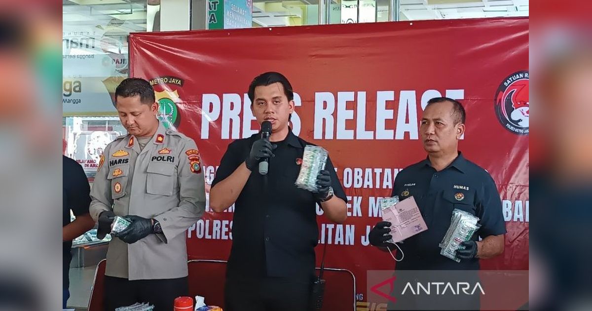 Polisi Tangkap Pengedar Obat Keras di Tanah Abang, Minta Warga Aktif Berikan Informasi