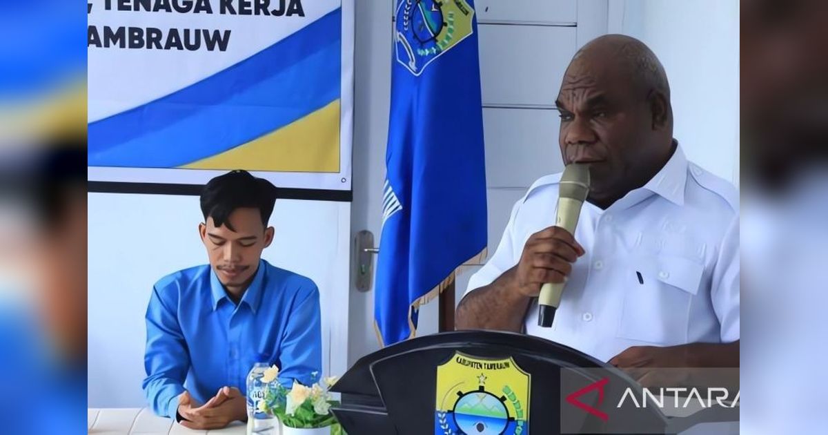 Pemkab Tambrauw Latih Pencari Kerja di Bidang Ketrampilan Komputer: Penguatan SDM di Era Digital