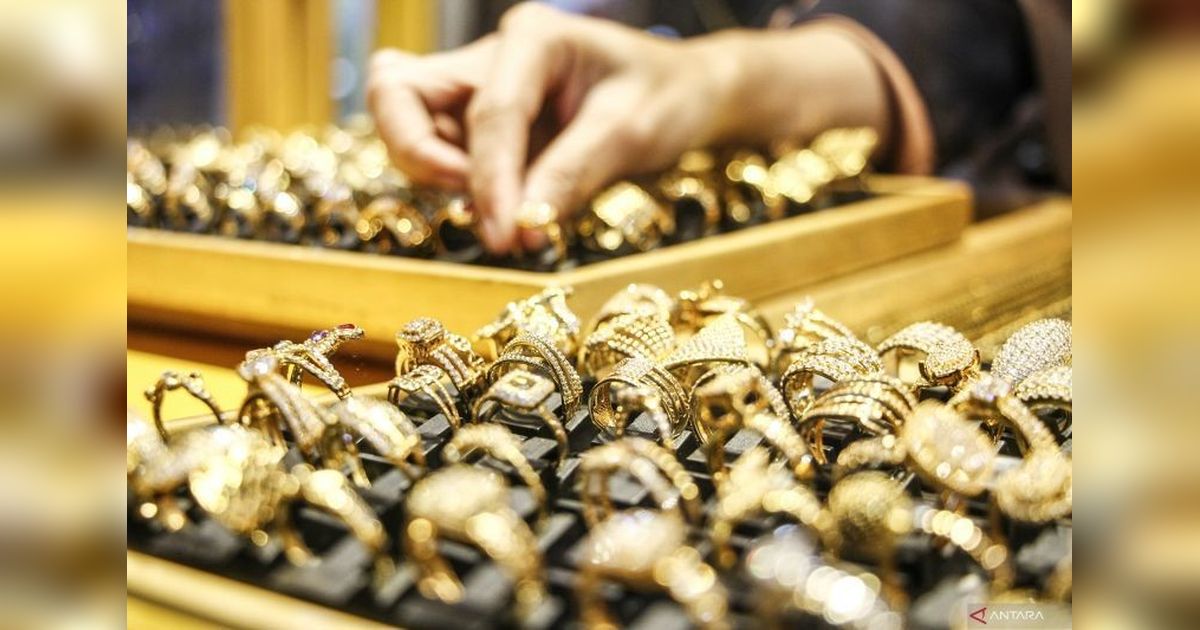 Harga Emas Antam, UBS, dan Galeri24 Turun! Cek Daftar Harga Terbarunya