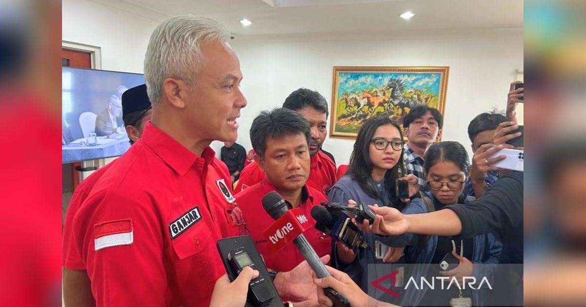 Ganjar Tegaskan Hasto Kristiyanto Masih Aktif sebagai Sekjen PDIP