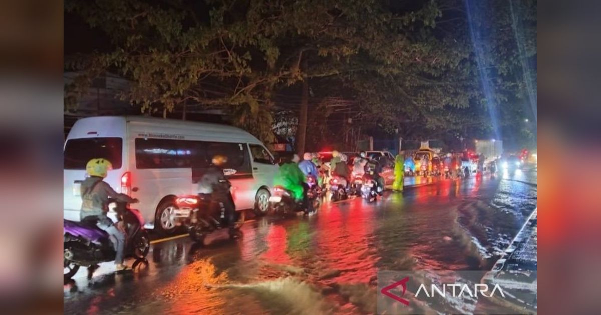 Banjir Rendam Ratusan Rumah di Tiga Kecamatan Cianjur