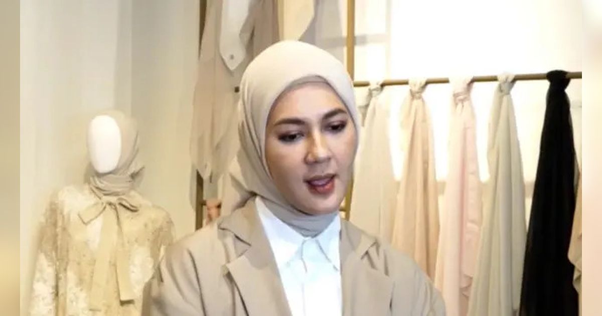 Reaksi Paula Verhoeven saat Ditodong Pertanyaan Denny Sumargo Soal Kebahagiaan saat Menikah dengan Baim Wong
