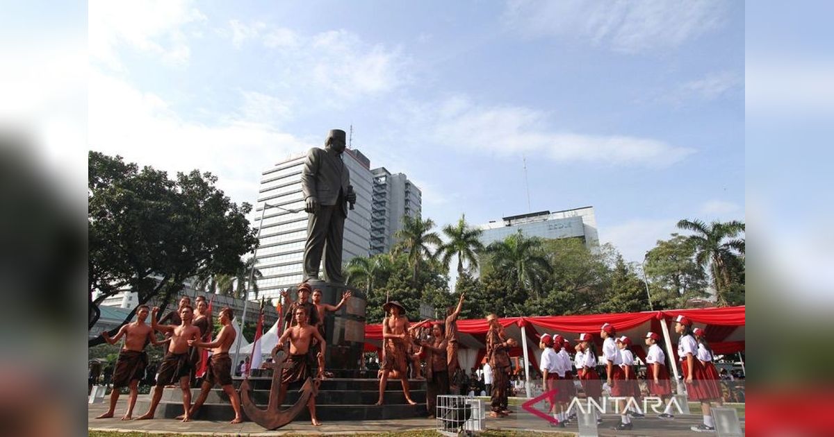 Patung MH Thamrin Terlalu Kecil, Pramono Anung Usul Pembuatan Ulang yang Lebih Besar