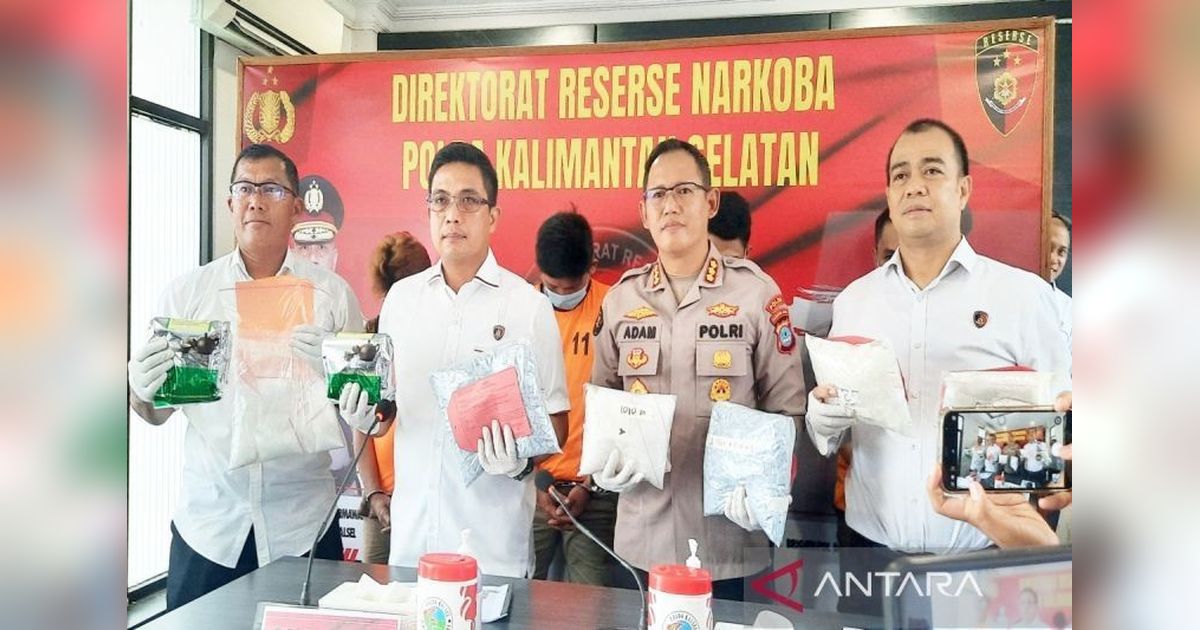 Polda Kalsel Bongkar Jaringan Narkoba Internasional: 8 Kg Sabu dan Ribuan Ekstasi Disita!