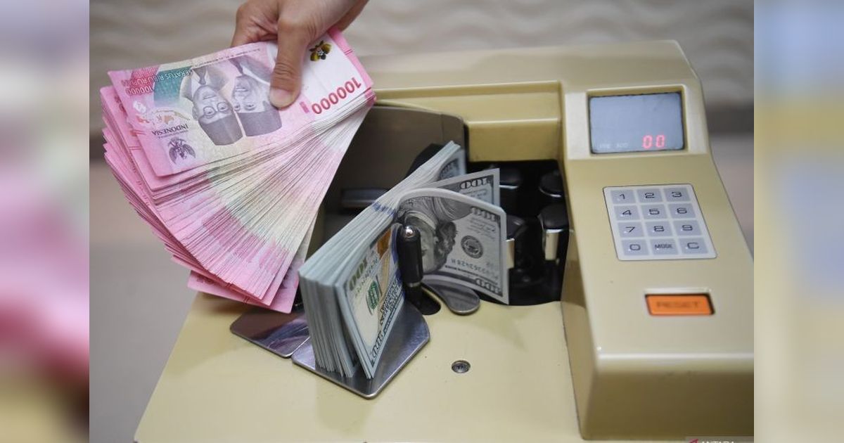 Perang Dagang AS-China: Rupiah Melemah, Target Ekonomi 2029 Diragukan?
