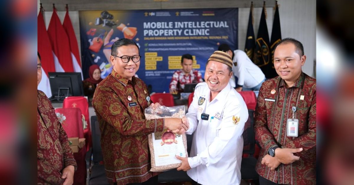 Tradisi Murok Jerami Bangka Tengah Resmi Jadi Kekayaan Intelektual Komunal