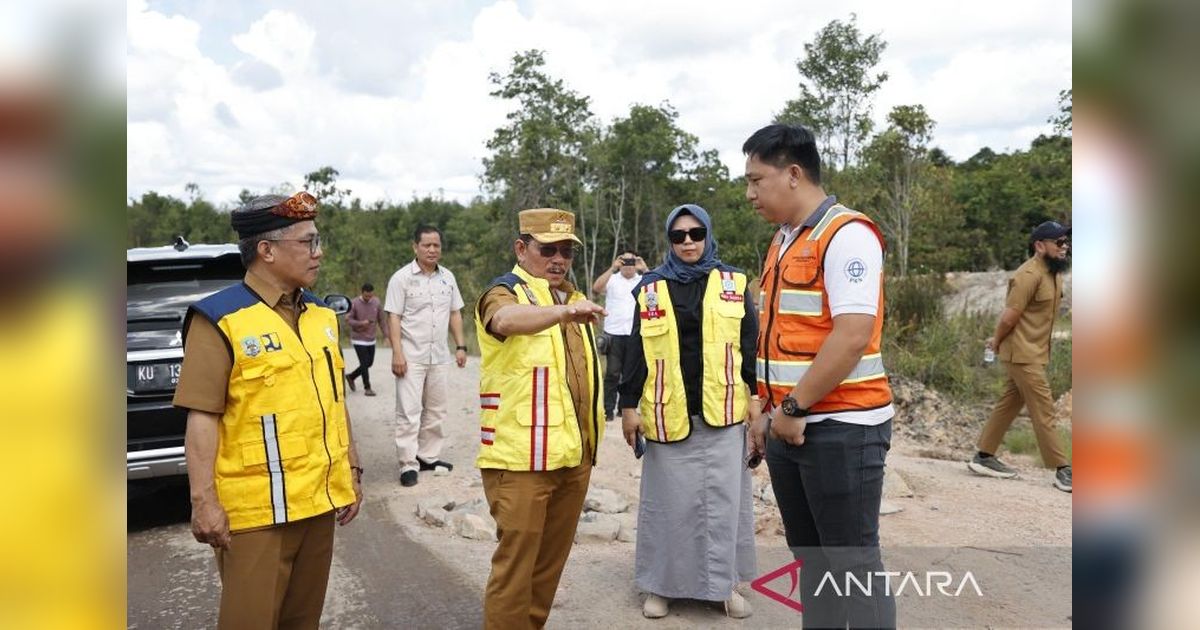 Kolaborasi Swasta-Pemprov Kaltara Perbaiki Jalan Rusak Tanjung Selor-Tanah Kuning