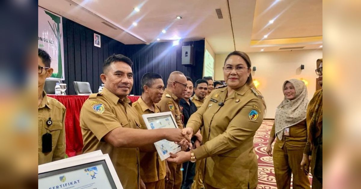 Donggala Berikan Insentif Rp1,6 Miliar untuk 89 Desa Peduli Lingkungan