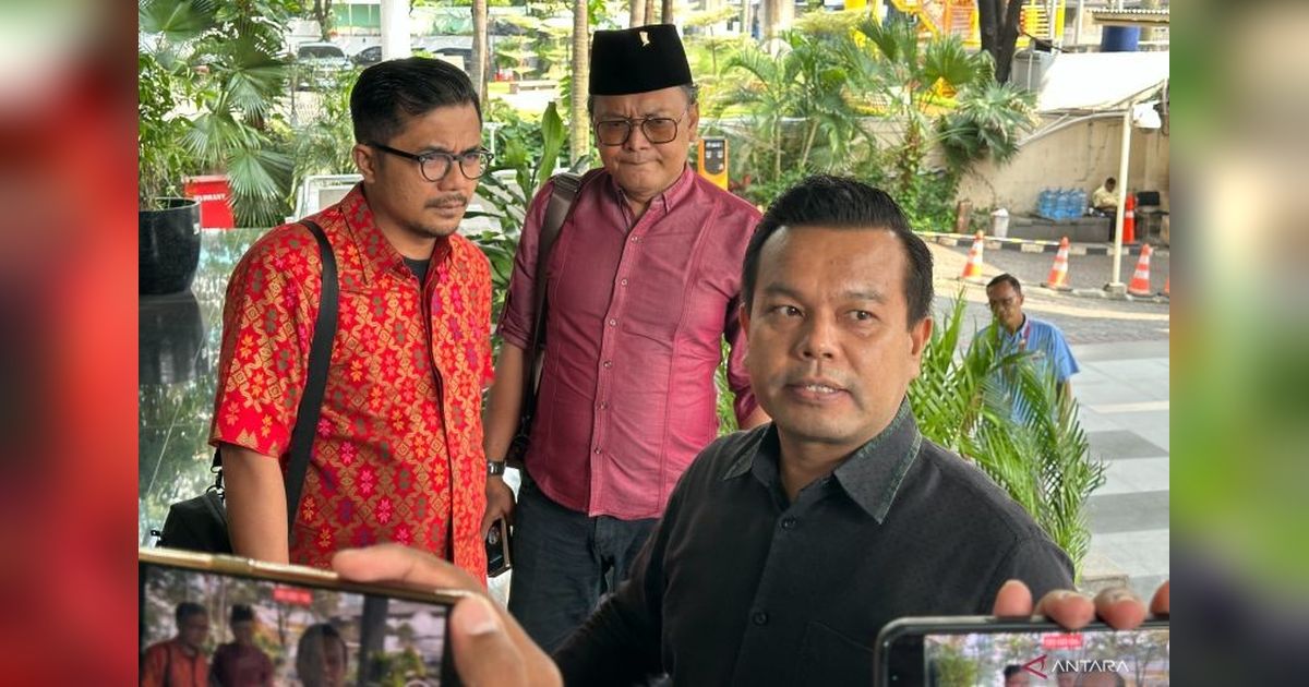 Kuasa Hukum Hasto Kristiyanto Hadir di Dewas KPK, Pertanyakan Keterlambatan Penanganan Laporan