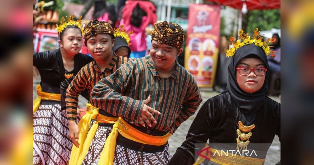 Pemerintah Diminta Gencarkan Pengenalan Tari Tradisional pada Generasi Muda