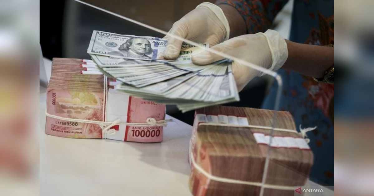 Rupiah Menguat 46 Poin, Tembus Rp16.715 per Dolar AS