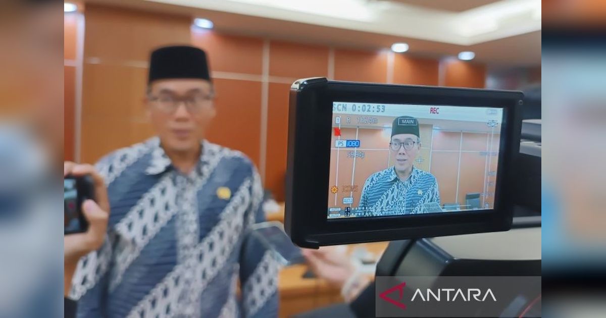 ASN DKI Jakarta Wajib Naik Transportasi Umum Setiap Rabu, Langkah Positif Atasi Kemacetan?