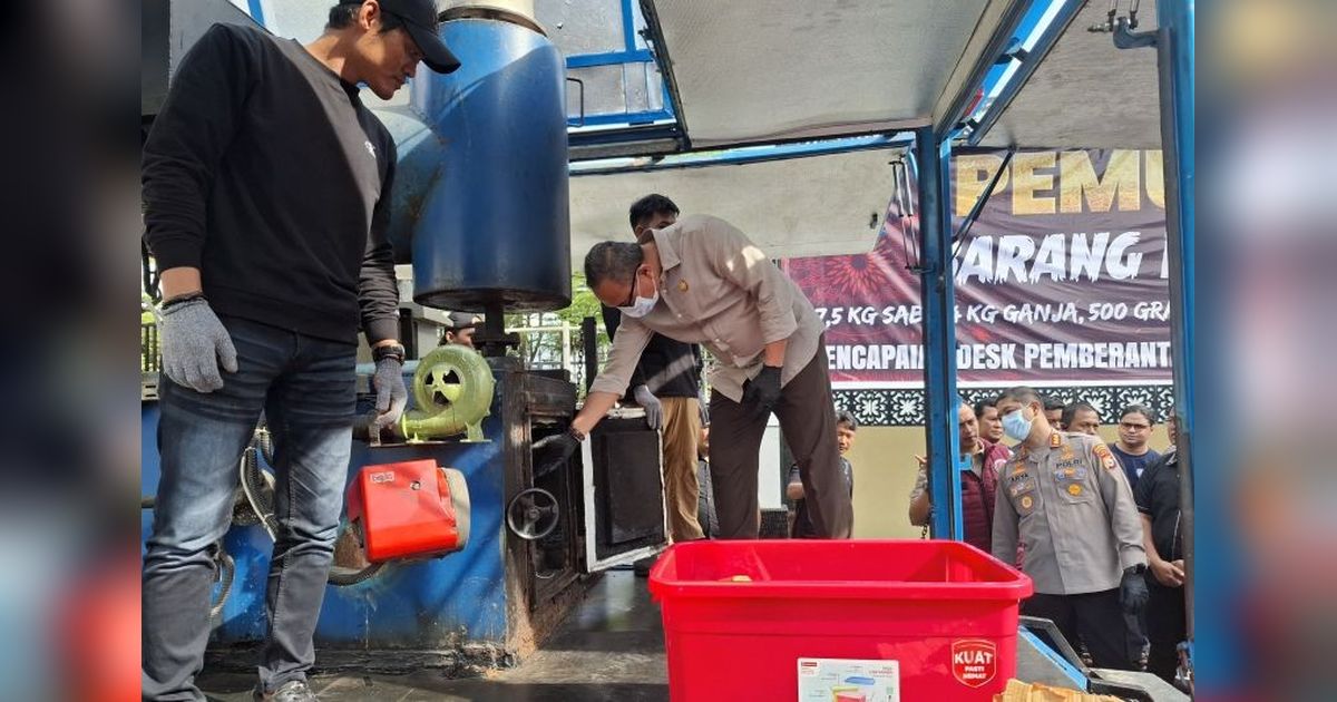 Polrestabes Makassar Musnahkan 12 Kg Narkoba, Selamatkan 62.500 Jiwa