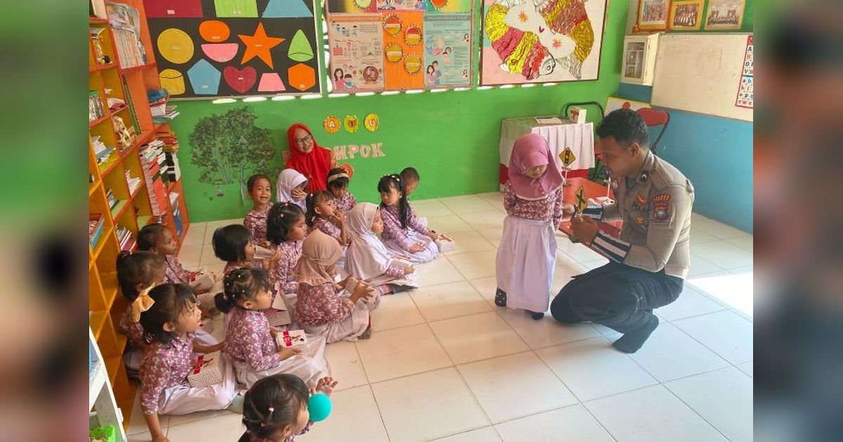 Polres Lingga Tanamkan Kesadaran Tertib Lalu Lintas Sejak Usia Dini