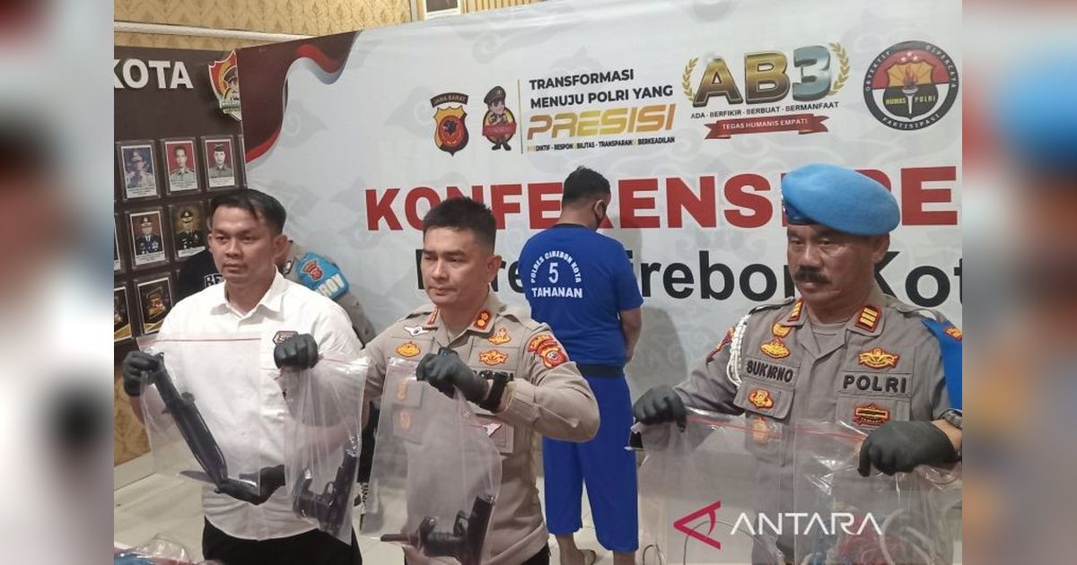 Polisi Ringkus Pelaku Perampasan Motor Bersenjata Api di Cirebon