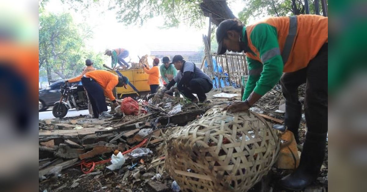 DLH Tangerang Bongkar 5 TPS Liar: Keindahan Kota Kembali Terjaga