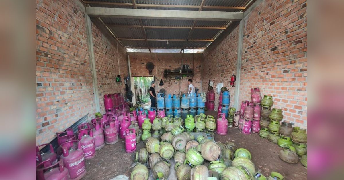 Pengungkapan Penyalahgunaan LPG Subsidi di Jambi: Pelaku Diamankan, Risiko Kebakaran Tinggi!